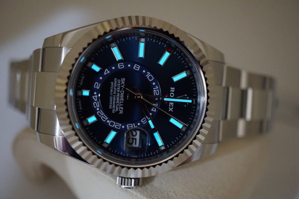 BRAND NEW Rolex 326934 SKY-DWELLER BLUE DIAL OYSTER BAND 2021 COMPLETE SET - Image 11