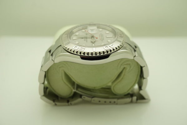 Rolex 16622 YACHTMASTER PLATINUM DIAL 40MM D SERIAL BOXES PAPERS - Image 4