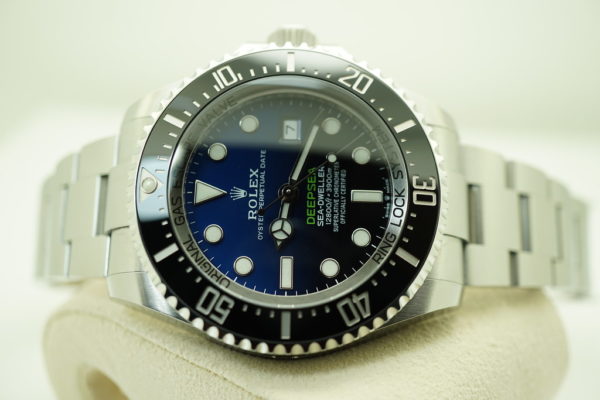 Rolex 126660 DEEPSEA D-BLUE DIAL JAMES CAMERON 2020 WARRANTY FULL SET - Image 10