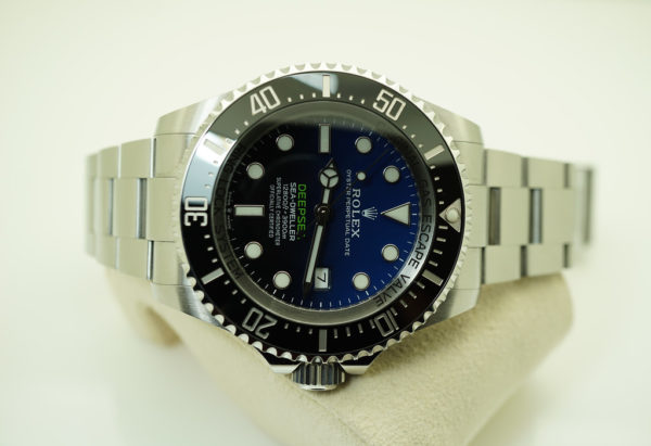 Rolex 126660 DEEPSEA D-BLUE DIAL JAMES CAMERON 2020 WARRANTY FULL SET - Image 9