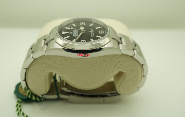 BRAND NEW Rolex 124270 EXPLORER I FULL LUME DIAL 36MM NEW MODEL 2021 FULL SET - Image 4