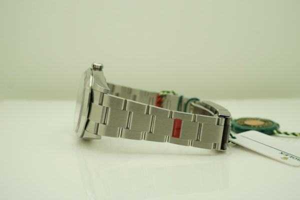 BRAND NEW Rolex 124270 EXPLORER I FULL LUME DIAL 36MM NEW MODEL 2021 FULL SET - Image 5