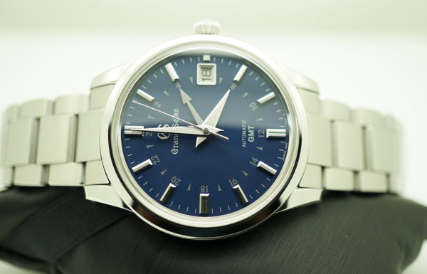 Grand Seiko GMT SBGM239 HODINKEE LIMITED EDITION BLUE DIAL 2020 COMPLETE SET - Image 10