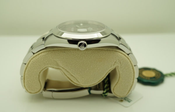 BRAND NEW Rolex 126300 DATEJUST 41 WIMBLEDON DIAL OYSTER BAND 2021 COMPLETE SET - Image 3