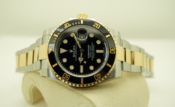 Rolex 116613LN SUBMARINER YELLOW GOLD STEEL BLACK DIAL 2020 WARRANTY FULL SET - Image 10