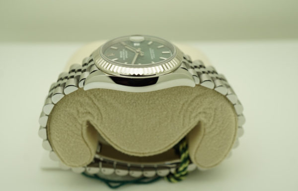 BRAND NEW Rolex 278274 DATEJUST 31 MINT GREEN DIAL 18K FLUTED BEZEL JUBILEE BAND 2021 FULL SET - Image 4