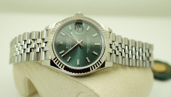 BRAND NEW Rolex 278274 DATEJUST 31 MINT GREEN DIAL 18K FLUTED BEZEL JUBILEE BAND 2021 FULL SET - Image 10