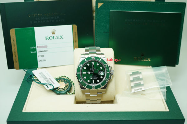 MINT Rolex 116610LV SUBMARINER HULK GREEN DIAL BEZEL 2018 WARRANTY FULL SET - Image 2