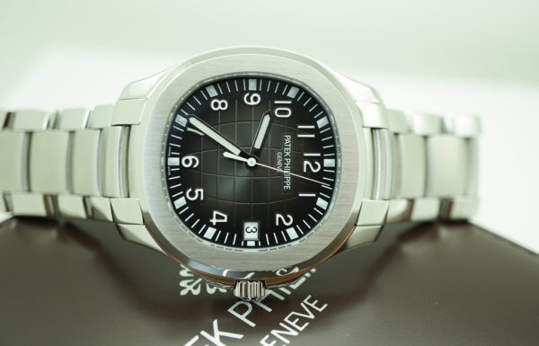 BRAND NEW Patek PHILIPPE 5167/1A AQUANAUT STAINLESS STEEL 40MM 2021 COMPLETE SET - Image 9