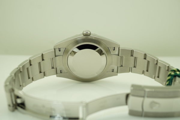 BRAND NEW Rolex 126334 DATEJUST 41 FLUTED BEZEL BLUE DIAMOND DIAL 2021 FULL SET - Image 8