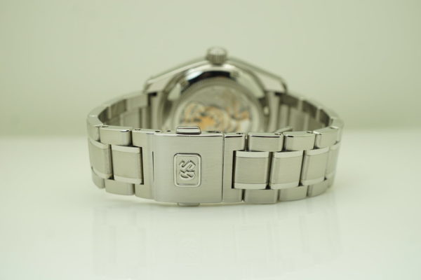 GRAND SEIKO SBGJ235 BOUTIQUE LIMITED EDITION GMT Hi-Beat BLUE DIAL 2021 WARRANTY - Image 7