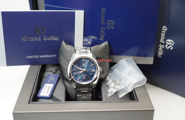 GRAND SEIKO SBGJ235 BOUTIQUE LIMITED EDITION GMT Hi-Beat BLUE DIAL 2021 WARRANTY - Image 2
