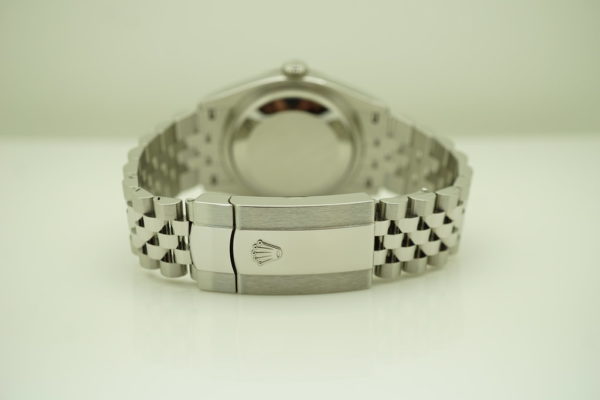 Rolex 126234 DATEJUST FLUTED BEZEL WIMBLEDON DIAL JUBILEE BAND 2021 FULL SET - Image 7