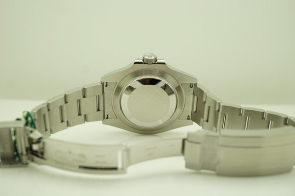 NEW Rolex 124060 SUBMARINER NO DATE 41MM 2021 WARRANTY COMPLETE SET - Image 8