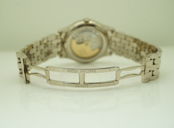 Patek PHILIPPE 5396/1G ANNUAL CALENDAR WHITE GOLD BLUE DIAL BOXES PAPERS - Image 8