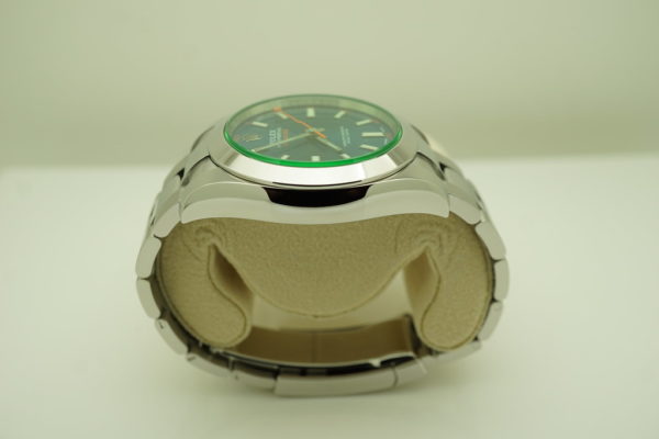 MINT Rolex 116400GV MILGAUSS GREEN CRYSTAL Z BLUE DIAL 2021 WARRANTY FULL SET - Image 4