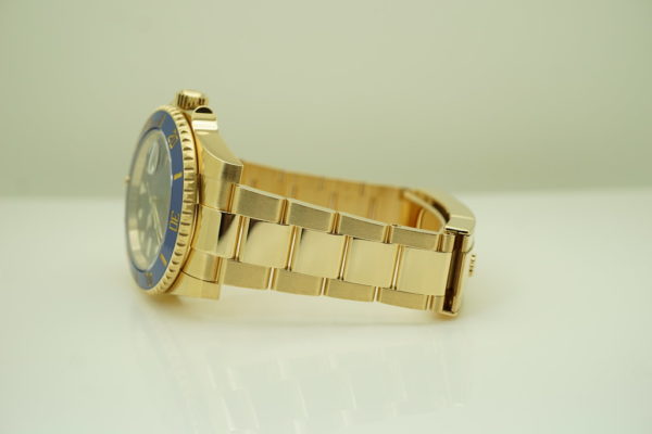 Rolex 116618LB SUBMARINER YELLOW GOLD SUNBURST BLUE DIAL 2020 WARRANTY FULL SET - Image 5