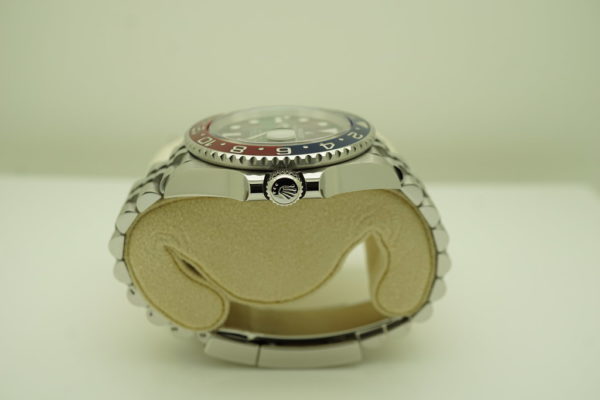 Rolex 126710BLRO PEPSI GMT MASTER 2 RED BLUE BEZEL JUBILEE BAND 2018 FULL SET - Image 3
