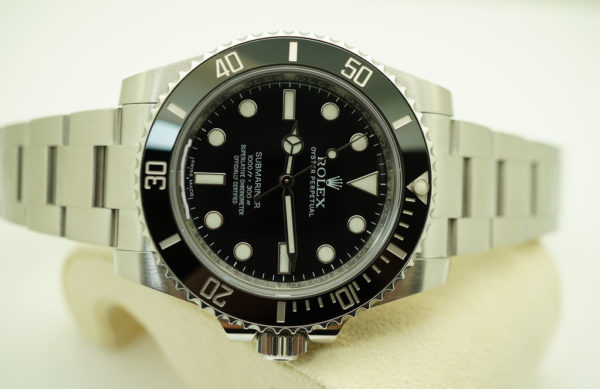 Rolex 114060 SUBMARINER CERAMIC NO DATE 40MM FULL SET - Image 9
