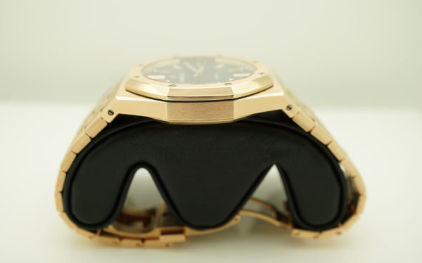 Audemars PIGUET ROYAL OAK 15400OR 18K ROSE GOLD BLUE DIAL 41MM FULL SET - Image 4