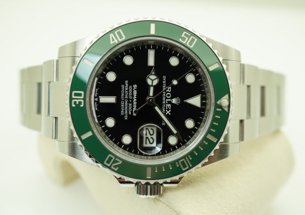Rolex 126610LV SUBMARINER GREEN BLACK DIAL STARBUCKS 41MM 2021 FULL SET - Image 9