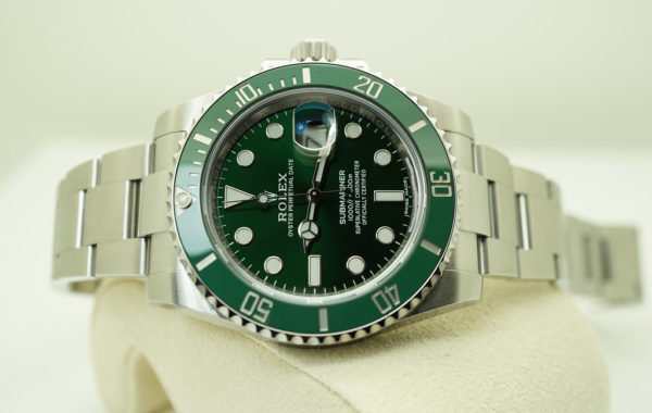 Rolex 116610LV SUBMARINER HULK GREEN DIAL BEZEL 2018 WARRANTY FULL SET - Image 10
