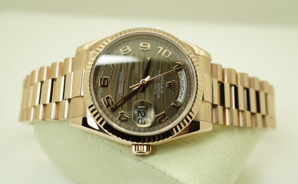 Rolex 118235 DAY-DATE PRESIDENT 18K ROSE GOLD BRONZE WAVES ARABIC DIAL FULL SET - Image 9