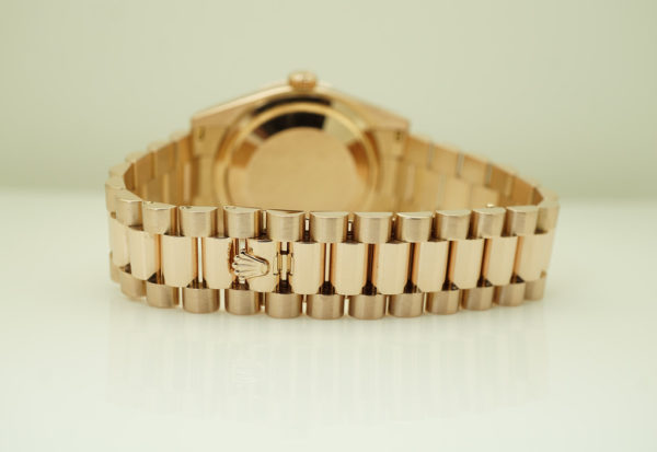 Rolex 118235 DAY-DATE PRESIDENT 18K ROSE GOLD BRONZE WAVES ARABIC DIAL FULL SET - Image 7