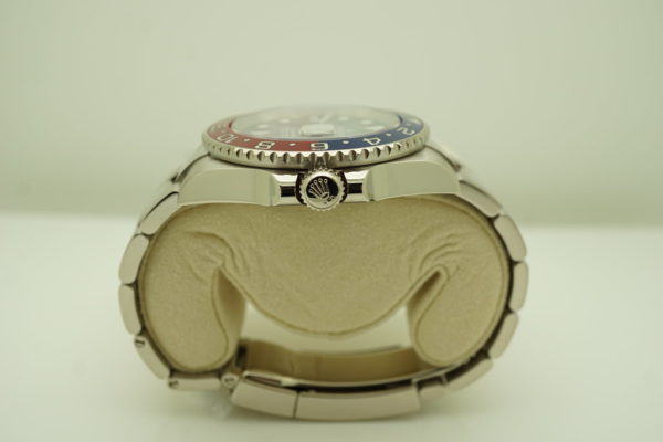 Rolex 116719BLRO GMT MASTER II PEPSI 18K WHITE GOLD BLUE DIAL WARRANTY FULL SET - Image 4