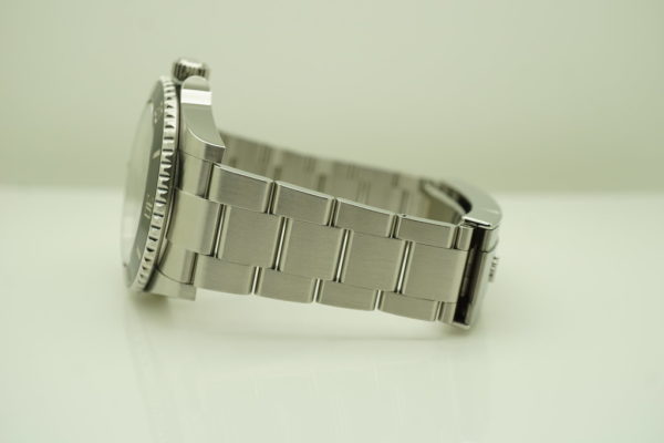 Rolex 124060 SUBMARINER CERAMIC NO DATE 41 2021 WARRANTY COMPLETE SET - Image 5