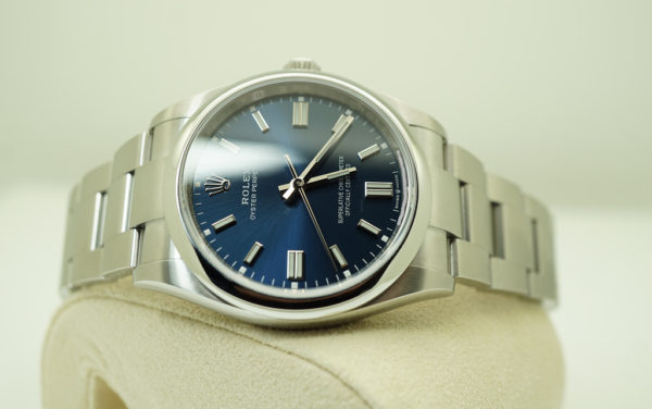 Rolex 126000 OYSTER PERPETUAL BRIGHT BLUE DIAL 36MM 2021 FULL SET - Image 10