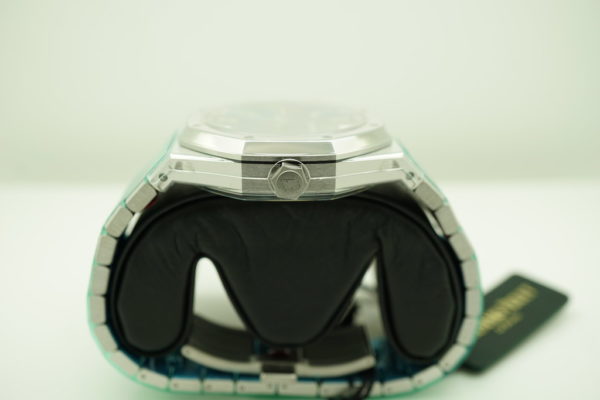 BRAND NEW Audemars PIGUET ROYAL OAK 15500ST BLUE DIAL 41MM SEALED COMPLETE SET - Image 3