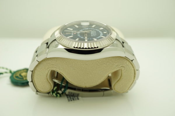 Rolex 326934 SKY-DWELLER BLUE DIAL OYSTER BRACELET 2020 COMPLETE SET - Image 4