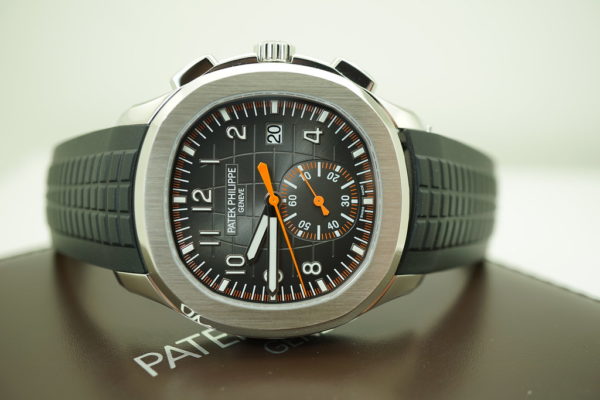 Patek PHILIPPE 5968A AQUANAUT CHRONOGRAPH BLACK ORANGE DIAL 42MM 2020 FULL SET - Image 11
