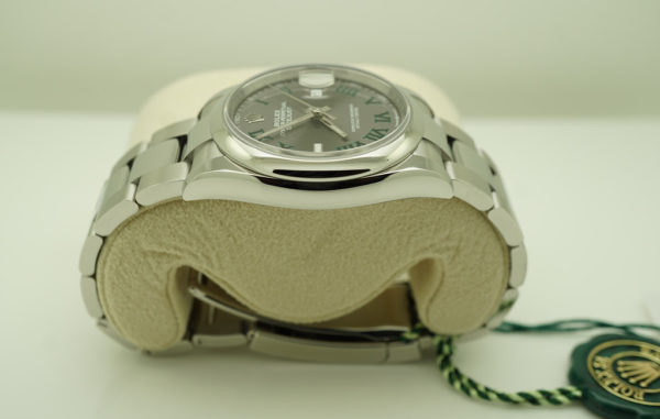 BRAND NEW Rolex 126200 DATEJUST 36MM WIMBLEDON DIAL OYSTER BAND 2022 COMPLETE SET - Image 4
