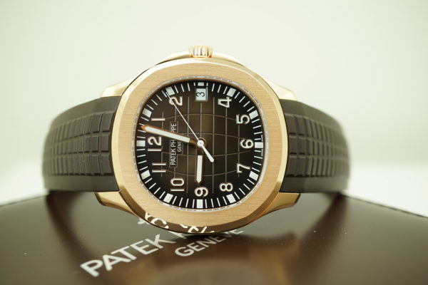 Patek PHILIPPE 5167R AQUANAUT ROSE GOLD RUBBER STRAP 40MM 2020 FULL SET - Image 9