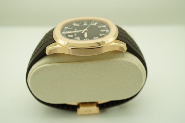 Patek PHILIPPE 5167R AQUANAUT ROSE GOLD RUBBER STRAP 40MM 2020 FULL SET - Image 4