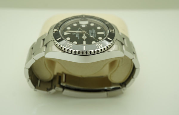 Rolex 116610LN SUBMARINER CERAMIC DATE 40MM 2016 BOXES PAPERS - Image 4