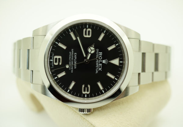 Rolex 214270 EXPLORER I FULL LUME DIAL 39MM DISCONTINUED 2020 FULL SET - Image 9