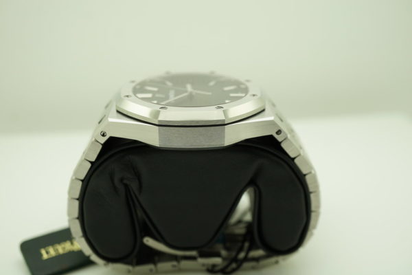 BRAND NEW Audemars PIGUET ROYAL OAK 15500ST BLACK DIAL 41MM 2021 COMPLETE SET - Image 4