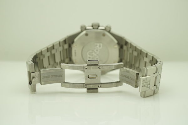 Audemars PIGUET ROYAL OAK CHRONOGRAPH BLUE DIAL 26331ST WARRANTY FULL SET - Image 8