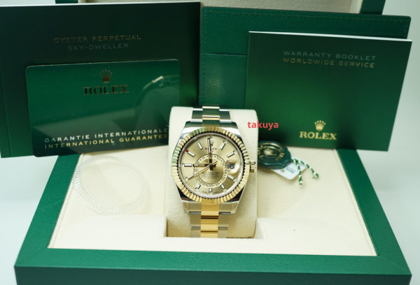 BRAND NEW Rolex 326933 SKY-DWELLER 18K YG/SS CHAMPAGNE DIAL 2022 COMPLETE SET - Image 2