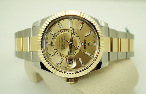 BRAND NEW Rolex 326933 SKY-DWELLER 18K YG/SS CHAMPAGNE DIAL 2022 COMPLETE SET - Image 8