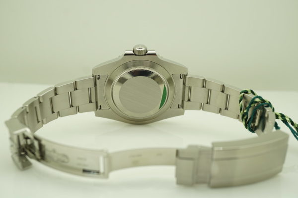 NEW Rolex 116610LV SUBMARINER HULK GREEN DIAL BEZEL 2020 WARRANTY FULL SET - Image 8