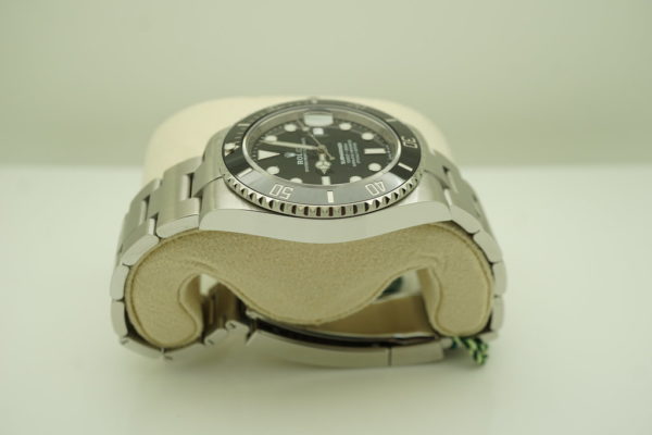 BRAND NEW Rolex 126610LN SUBMARINER DATE 41MM 2022 NEW MODEL COMPLETE SET - Image 4