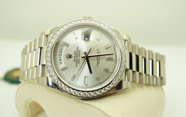 BRAND NEW Rolex 228349RBR DAY DATE 40 18K WHITE GOLD DIAMOND BEZEL BAGUETTE DIAL 2022 FULL SET - Image 10