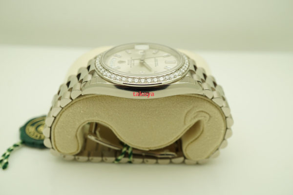 BRAND NEW Rolex 228349RBR DAY DATE 40 18K WHITE GOLD DIAMOND BEZEL BAGUETTE DIAL 2022 FULL SET - Image 4