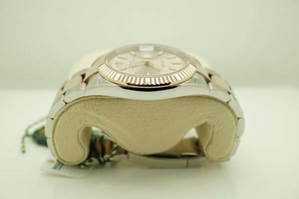 BRAND NEW Rolex 126331 DATEJUST 41 18K ROSE GOLD STEEL SUNDUST DIAL 2022 FULL SET - Image 4