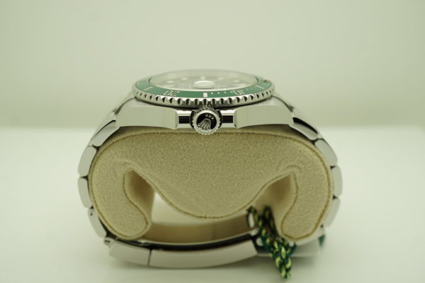 BRAND NEW Rolex 126610LV SUBMARINER GREEN BLACK DIAL STARBUCKS 41MM 2022 FULL SET - Image 3