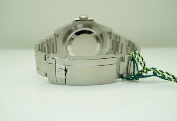 BRAND NEW Rolex 126610LV SUBMARINER GREEN BLACK DIAL STARBUCKS 41MM 2022 FULL SET - Image 7